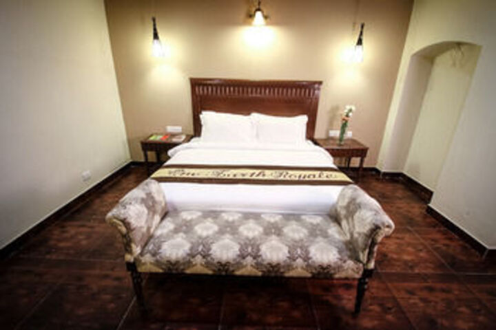 Room 15 of 64