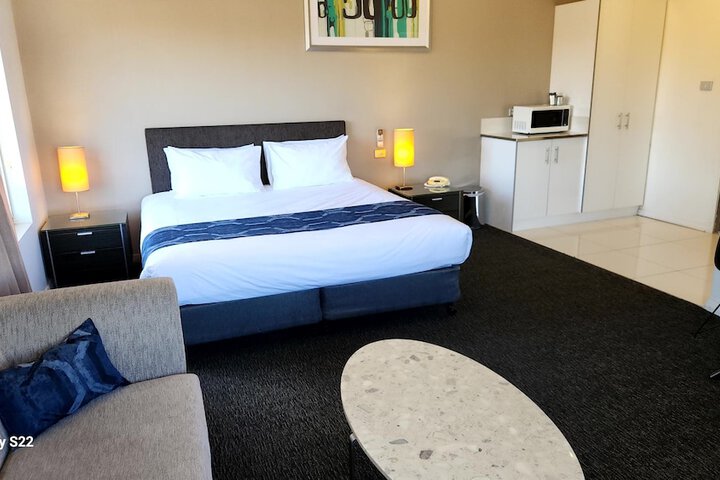Room 12 of 47