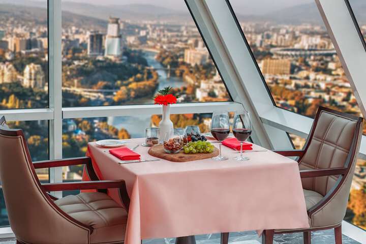 Dining 106 of 156
