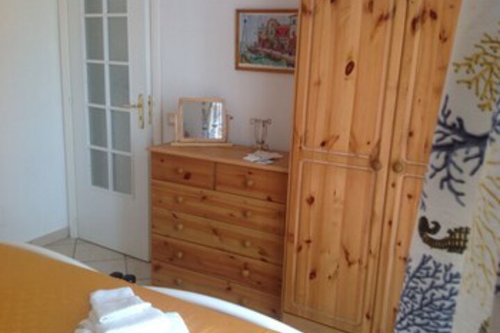 Room 46 of 60