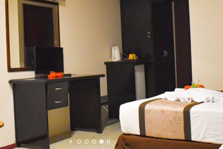 Room 14 of 47