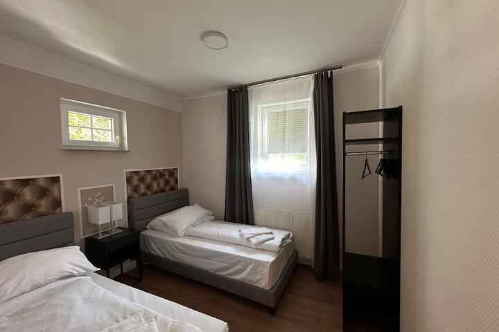 Room 11 of 64