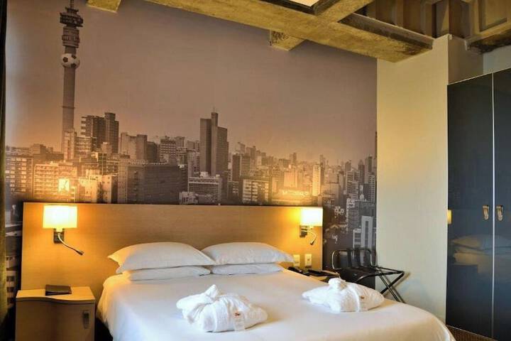 Room 17 of 75