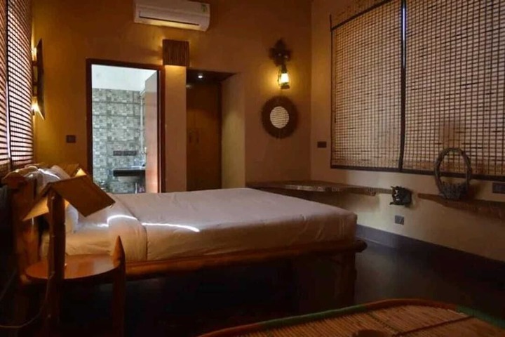 Room 5 of 35