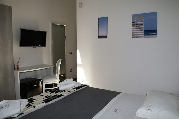 Room 19 of 82