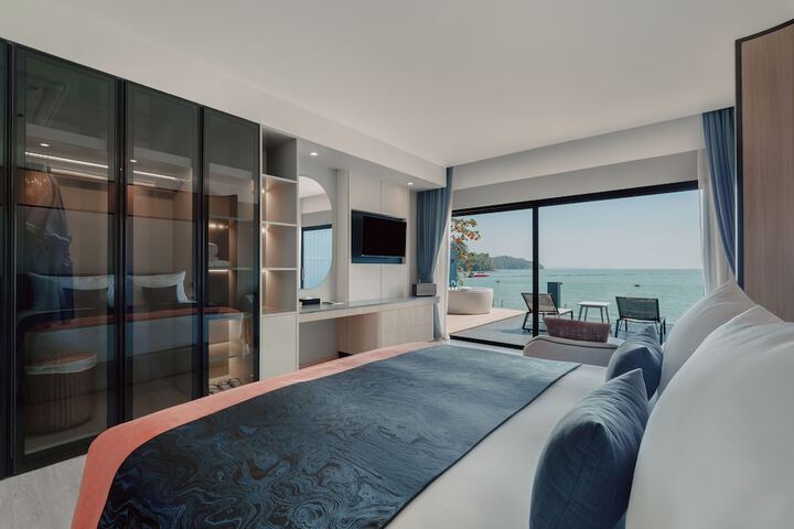 Room 40 of 54