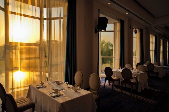 Dining 67 of 83