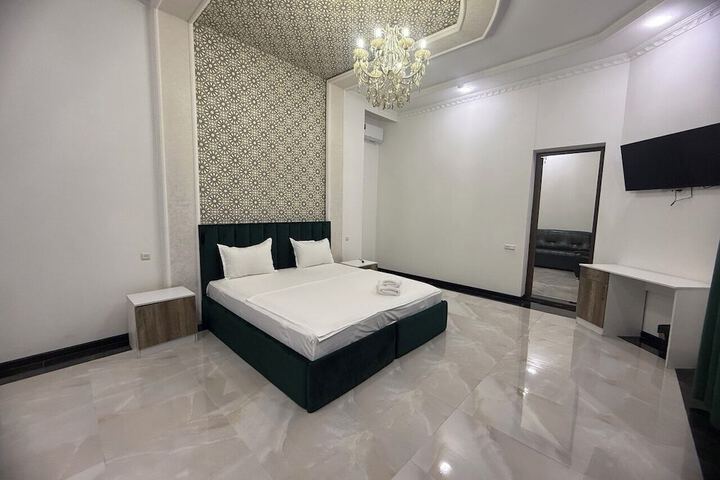 Room 60 of 107