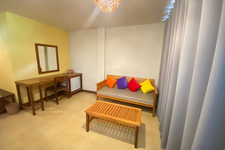 Room 26 of 63