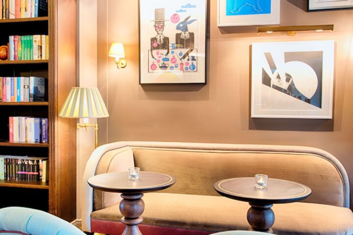 Hotel Lobby