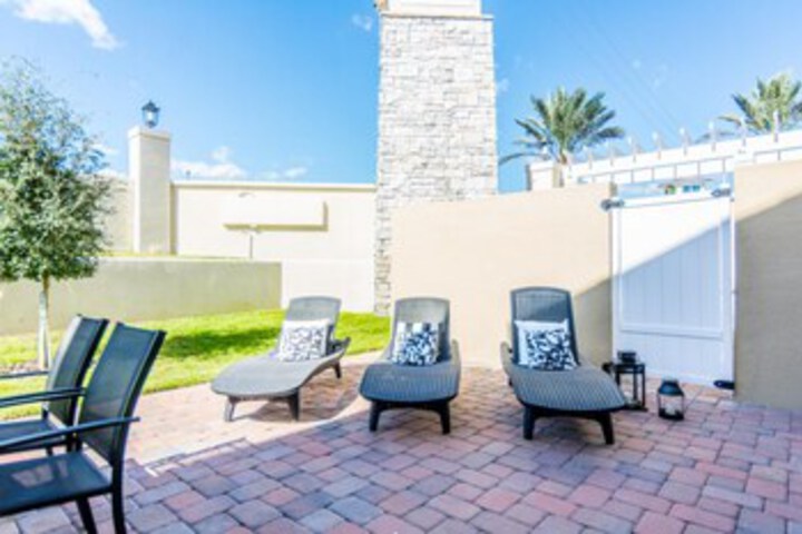 Terrace/Patio 34 of 34