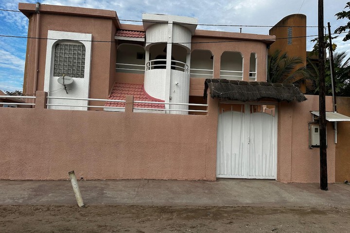 Hotel 11 of 12