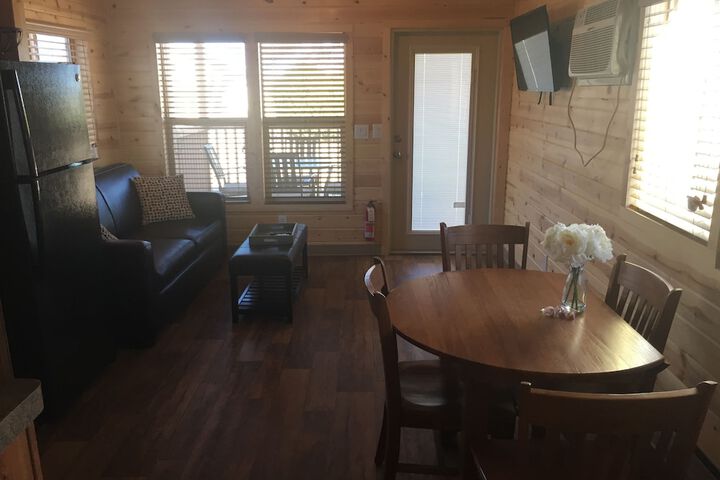 Room 11 of 24