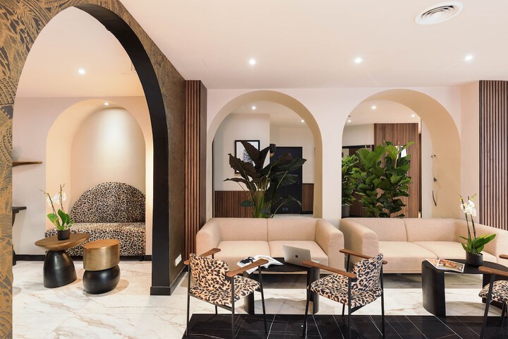 Hotel Lobby