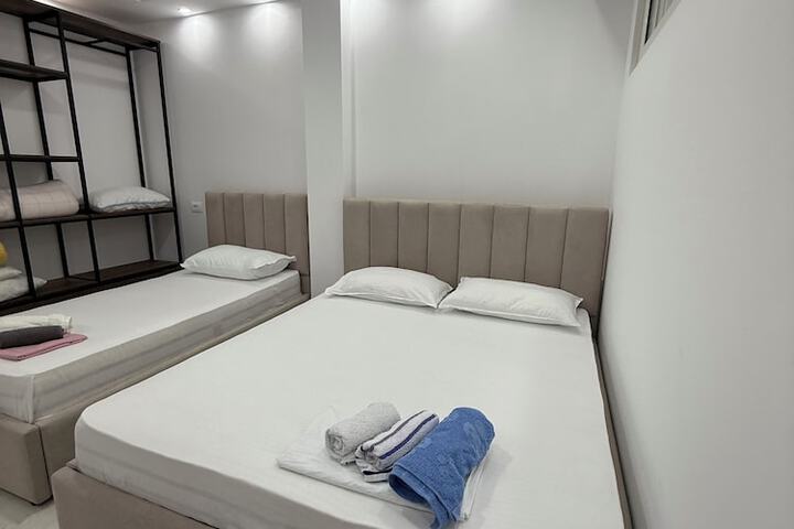 Room 11 of 17