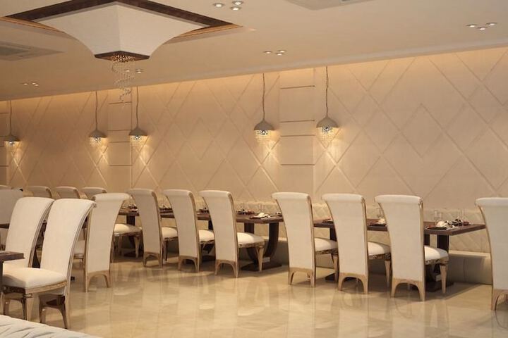 Dining 11 of 15