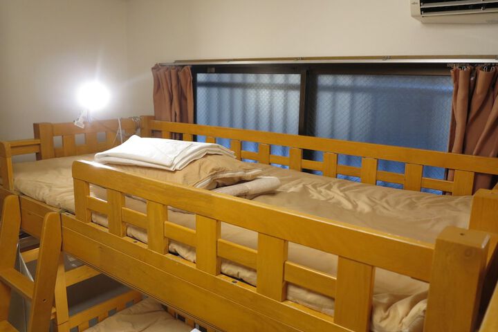 Room 28 of 84
