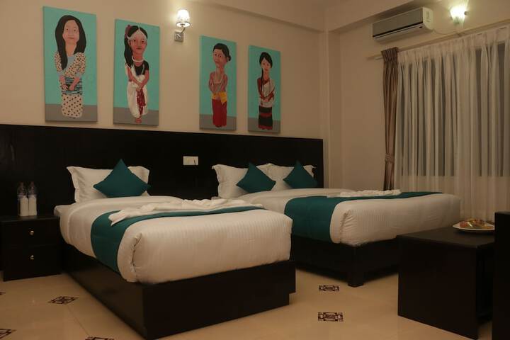 Room 4 of 52