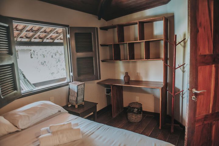 Room 10 of 124