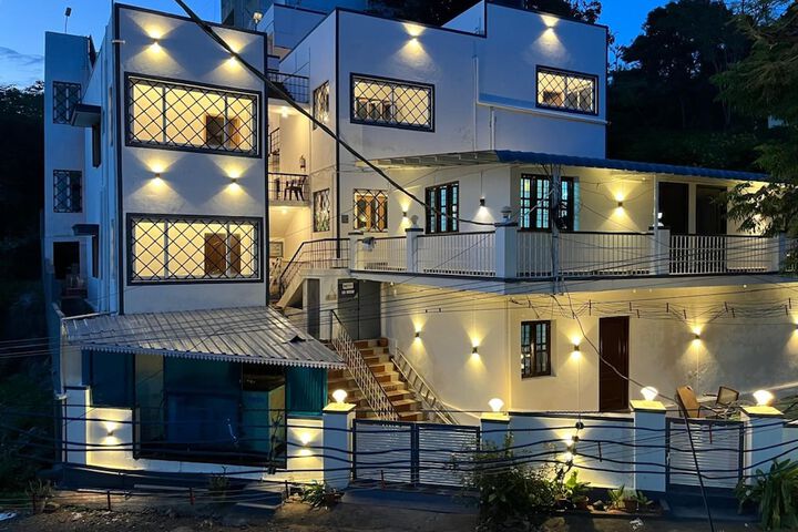 Hotel 7 of 17