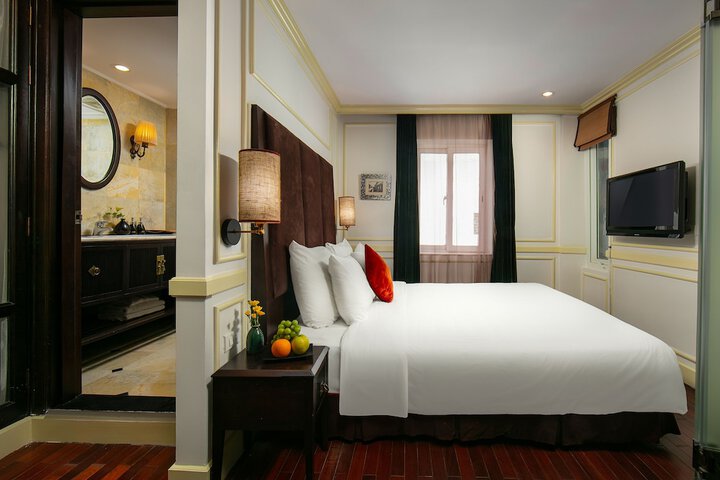 Room 16 of 113