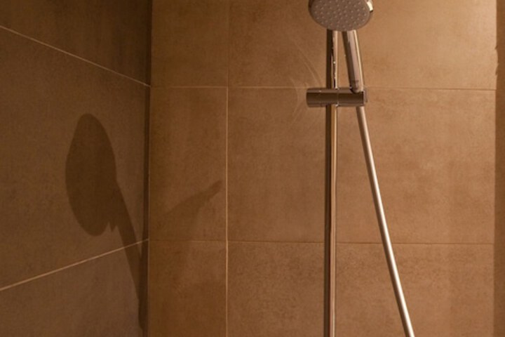 Room 23 of 44