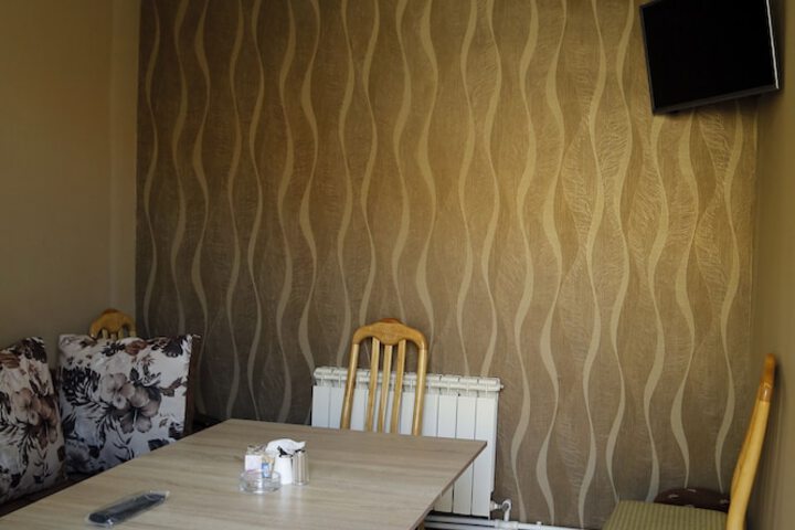 Room 10 of 10