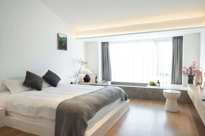 Room 43 of 125