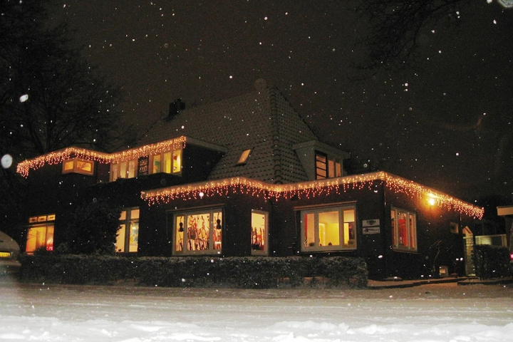 Simplictic Holiday Home in Emmen nea the Forest