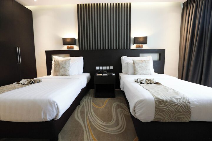 Room 14 of 31