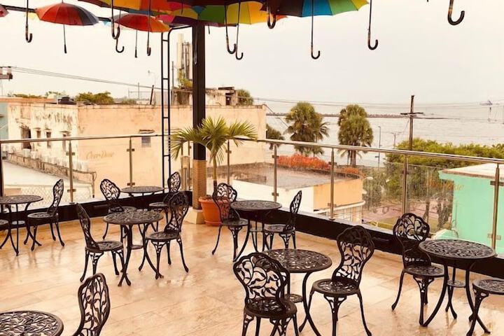 Terrace/Patio 121 of 127