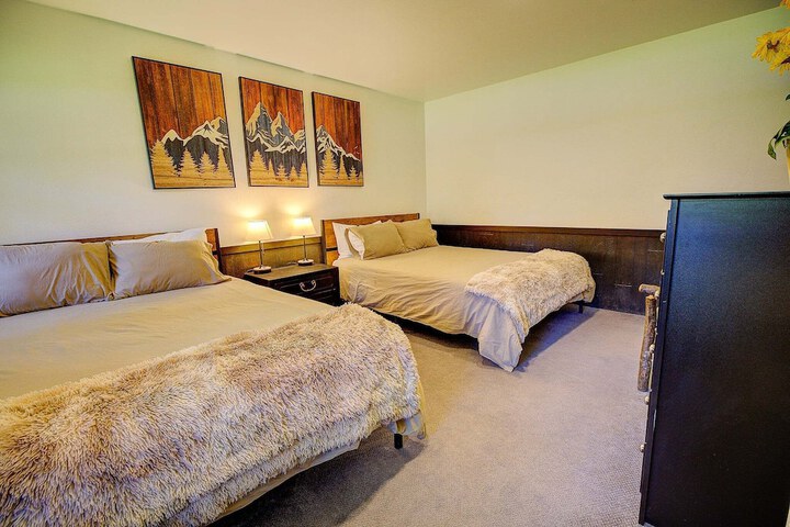 Room 16 of 113