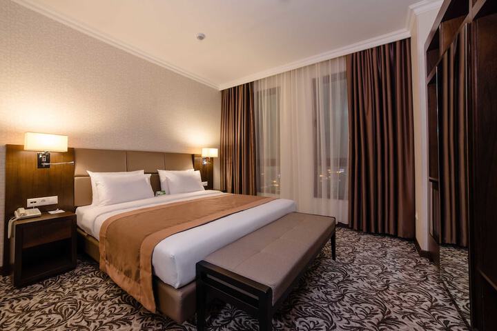Room 15 of 57