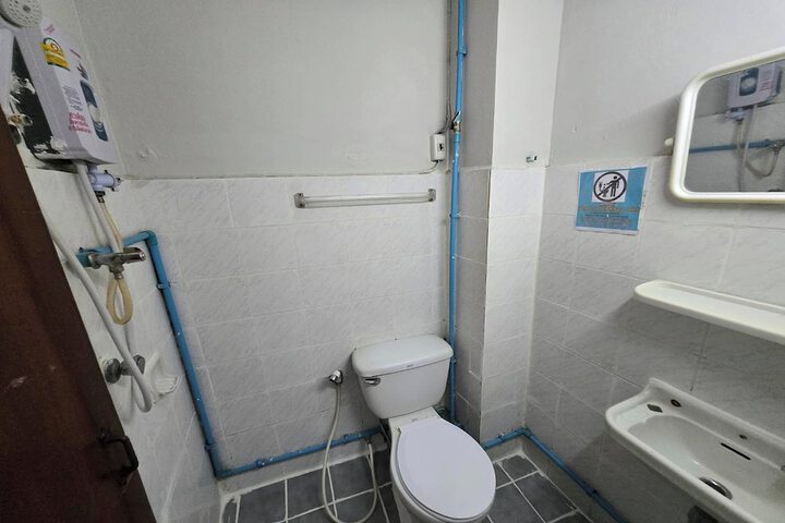 Room 26 of 44