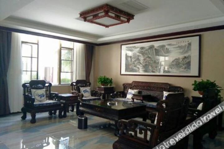 Hotel Interior 4 of 8