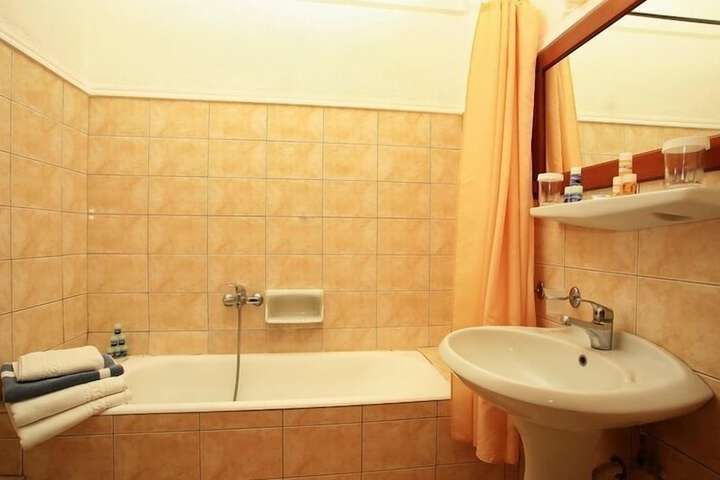 Clean Restrooms