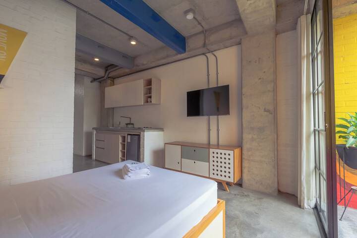 Room 27 of 31