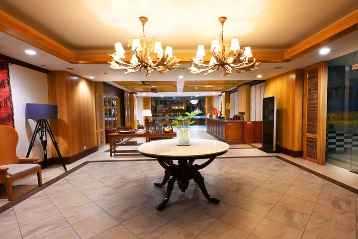 Hotel Interior 12 of 52