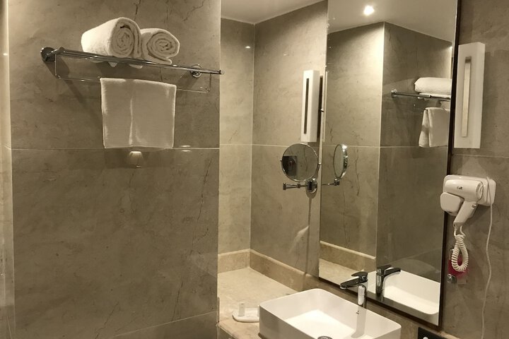 Room 29 of 58