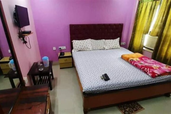 Room 17 of 22