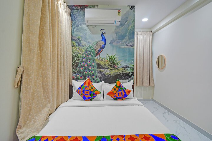 Room 12 of 29