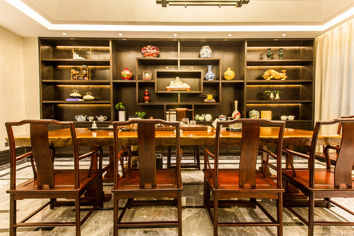 Dongqiao Mingyue Hotel