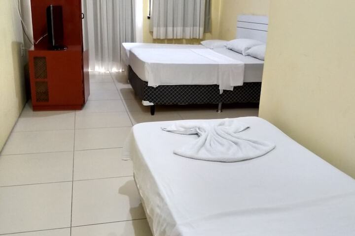 Room 10 of 35