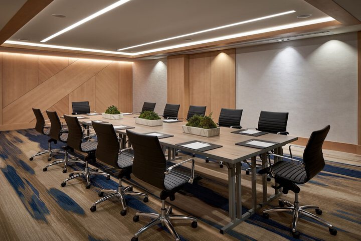Meeting facility