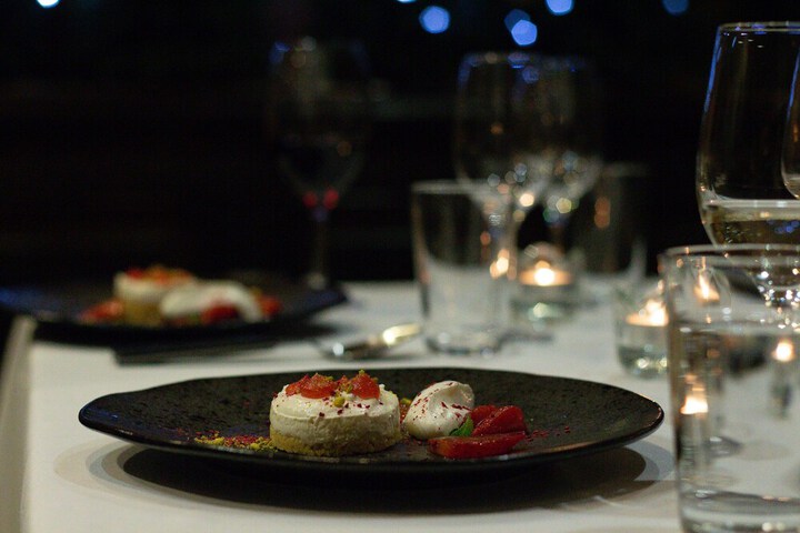 Dining 23 of 63