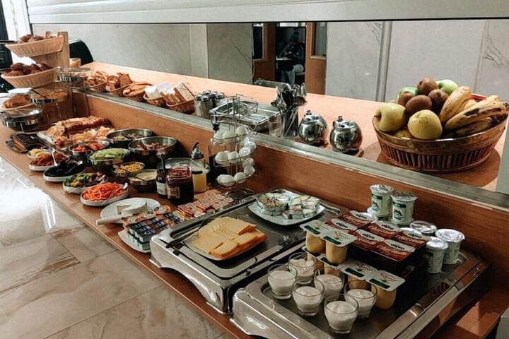 Dining 92 of 104