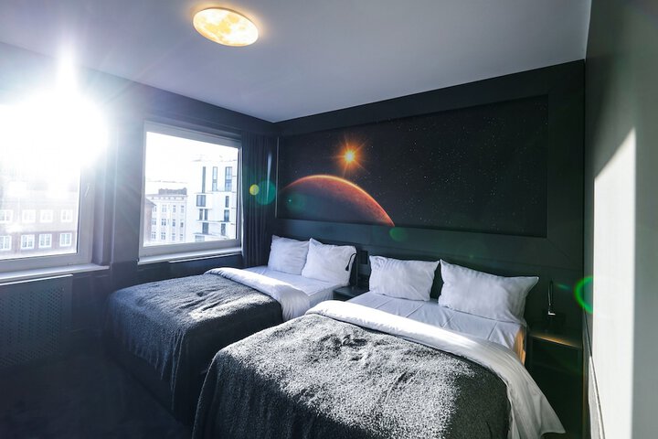 Room 10 of 54