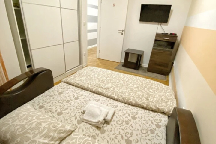 Pleasure Lux2