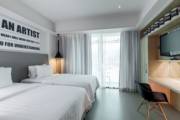 Room 43 of 110