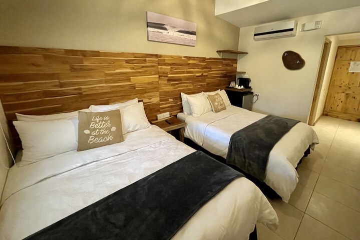 Room 6 of 97